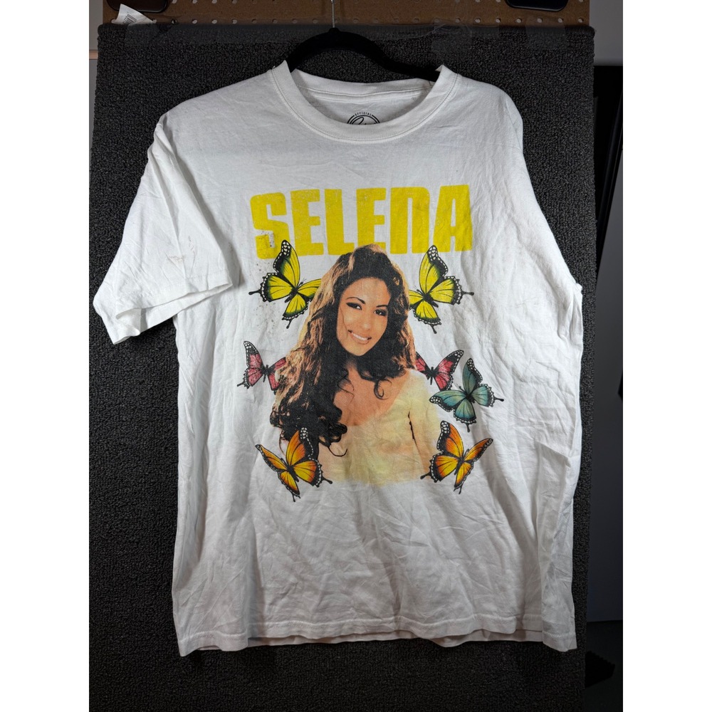 Selena Graphic T-Shirt Unisex Large White Butterfly Tracklist Music Tee